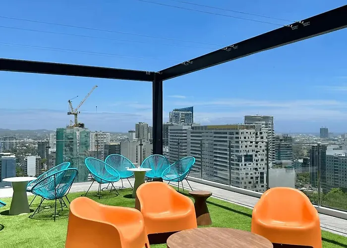 Median Staycation Near It Park * Себу